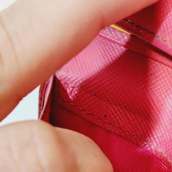 PRADA authentic Saffiano leather red / pink key card case with box - Picture 12 of 16